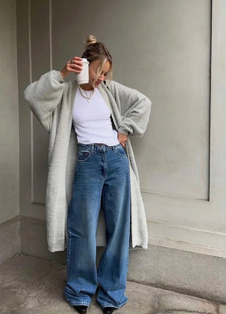 Classic Vintage Cardigan with a Flattering Fit