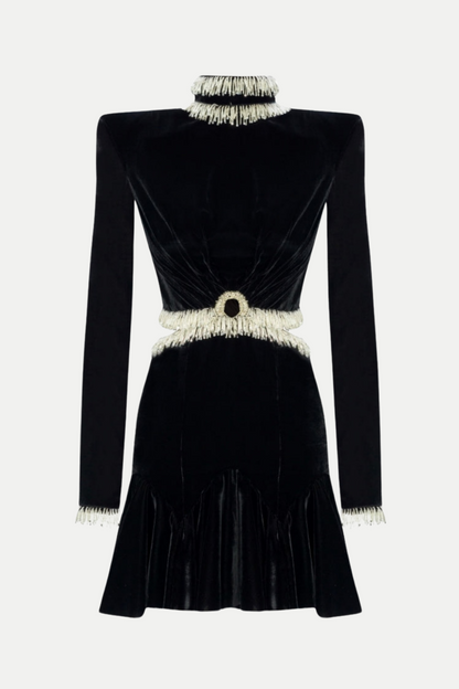 Classic Vintage Dress with a Flattering Fit