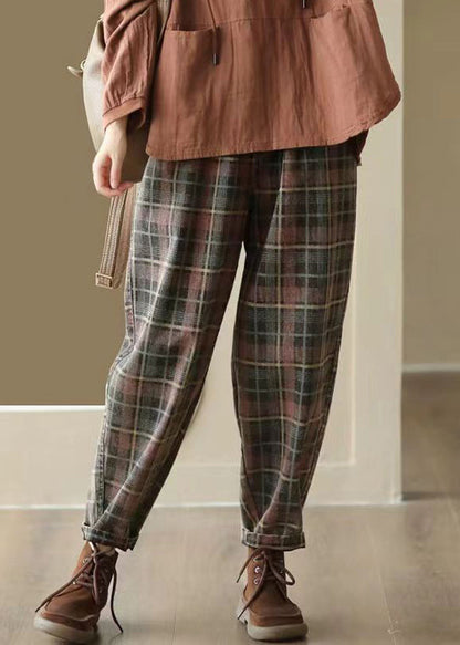 Elegantly Styled Pants for Everyday Wear