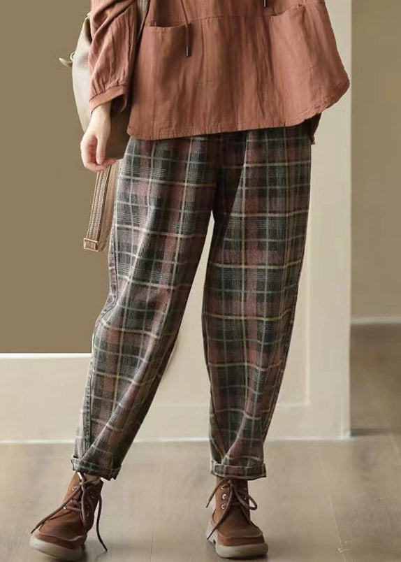 Elegantly Styled Pants for Everyday Wear