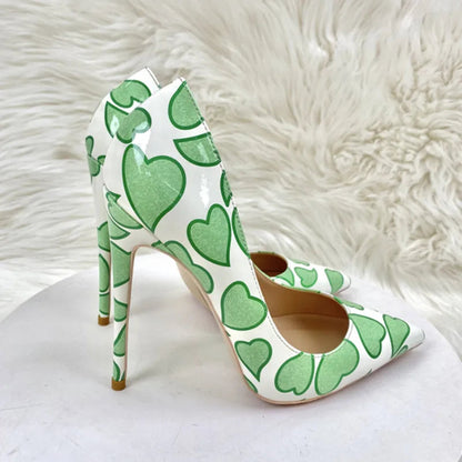 Well Tailored Shoes with a Graceful Silhouette