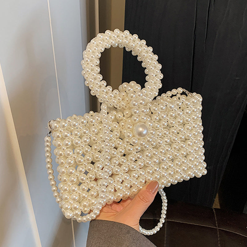 Beautifully Finished Bag in a Timeless Design