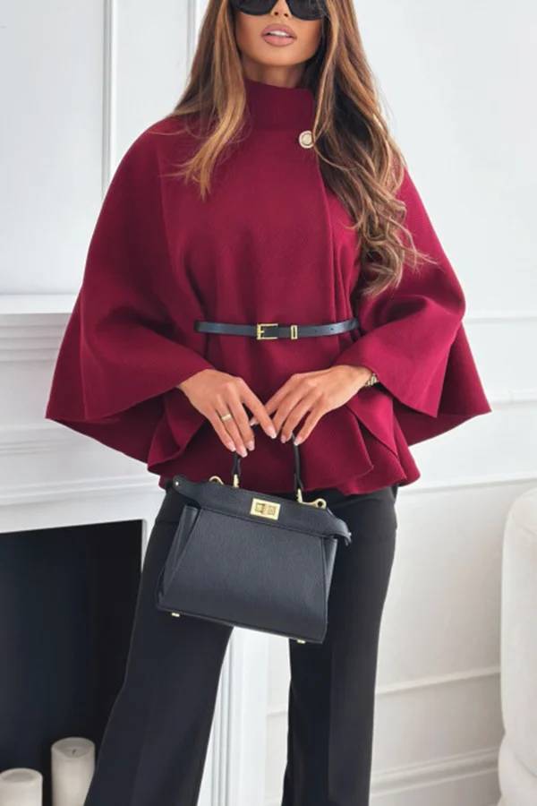 Effortlessly Elegant Garment with a Timeless Design