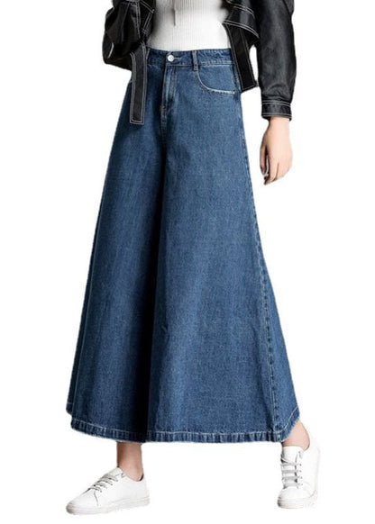 Classic Vintage Pants with a Flattering Fit