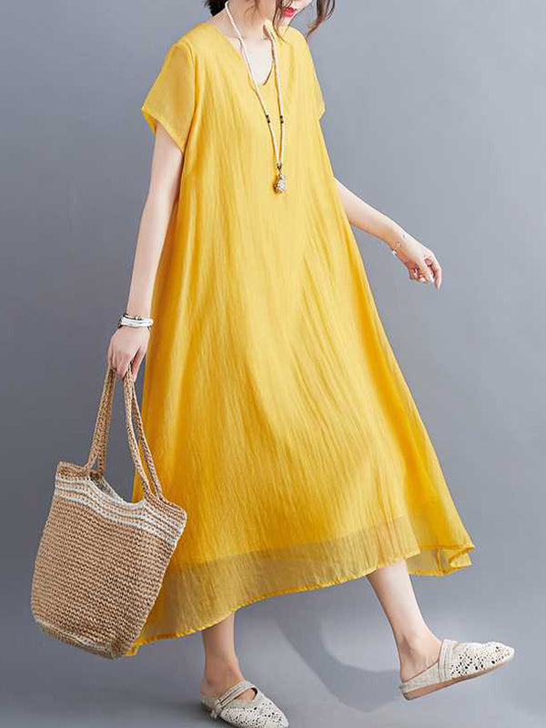 Sophisticated Dress with a Clean Classic Look