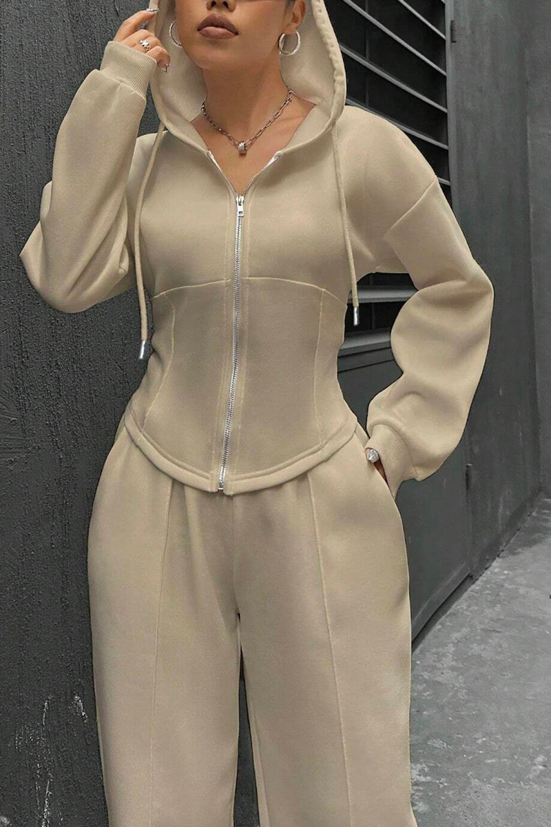 Beautifully Finished Pants in a Timeless Design