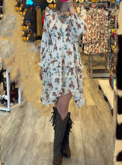 Classic Vintage & Enduringly Stylish Dress