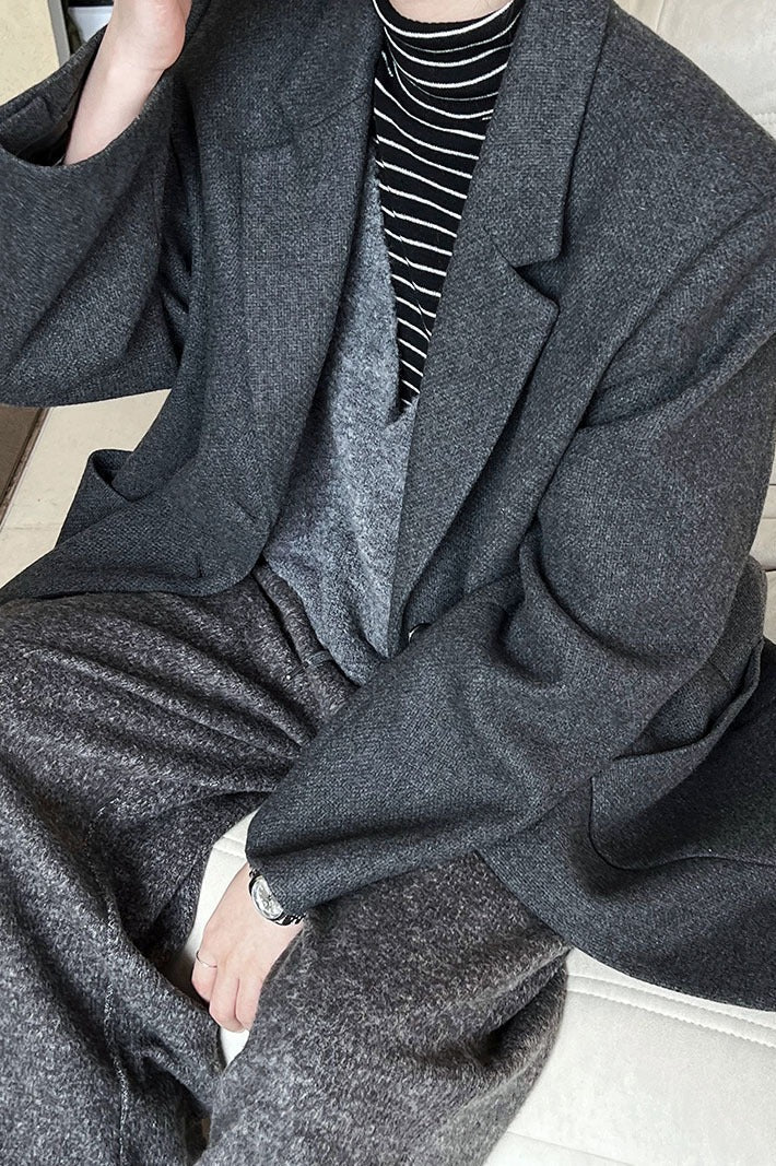 Gracefully Styled Garment for Any Occasion
