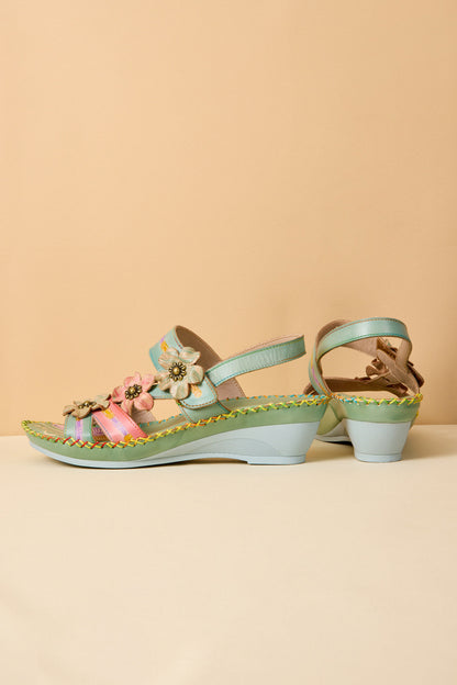 Well Tailored Sandals with a Graceful Silhouette