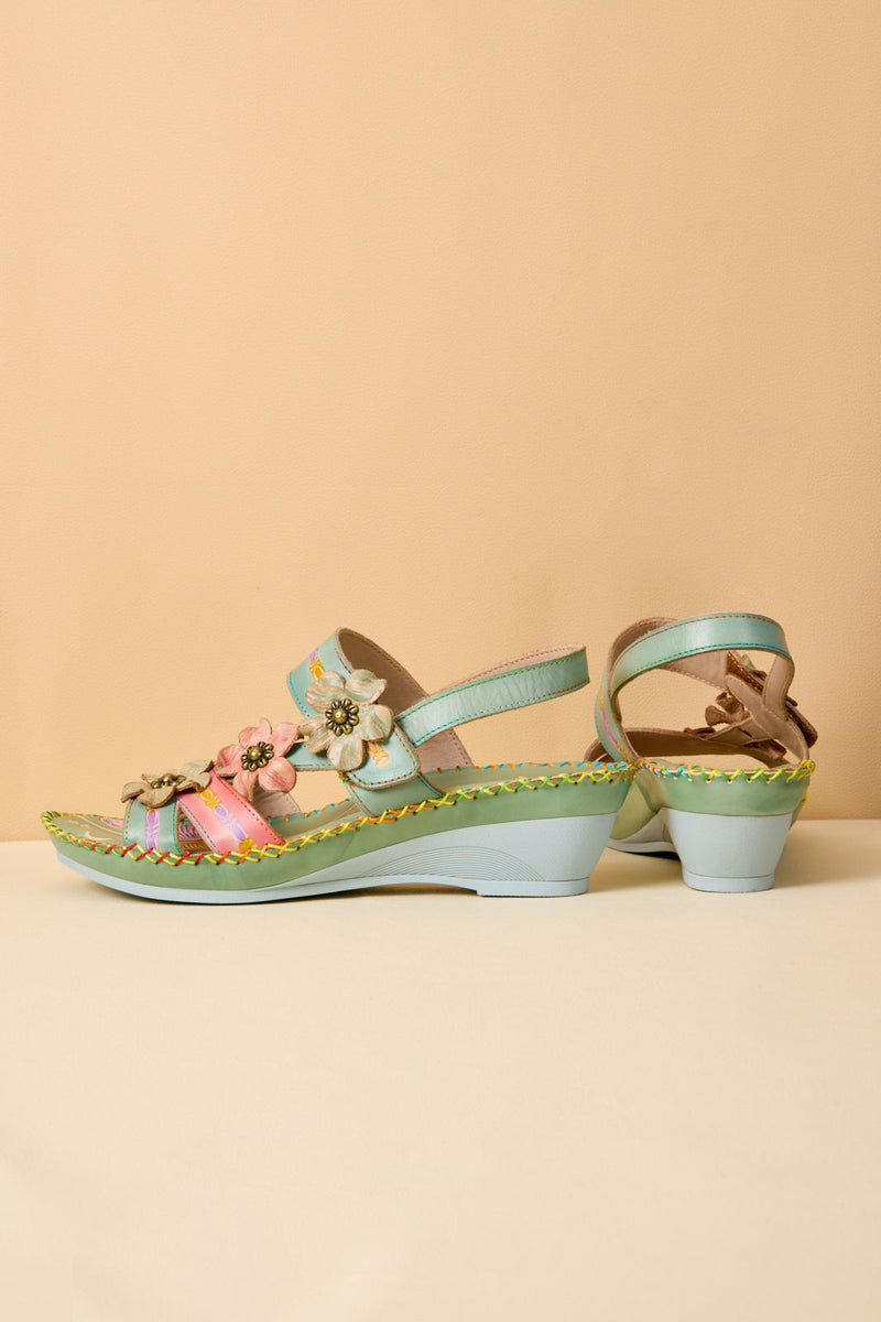 Well Tailored Sandals with a Graceful Silhouette
