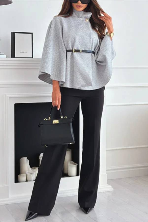 Effortlessly Elegant Garment with a Timeless Design