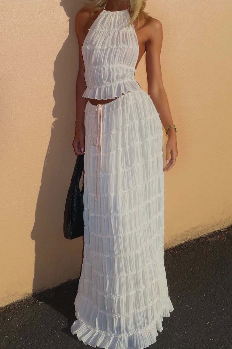Effortlessly Elegant Garment with a Timeless Design