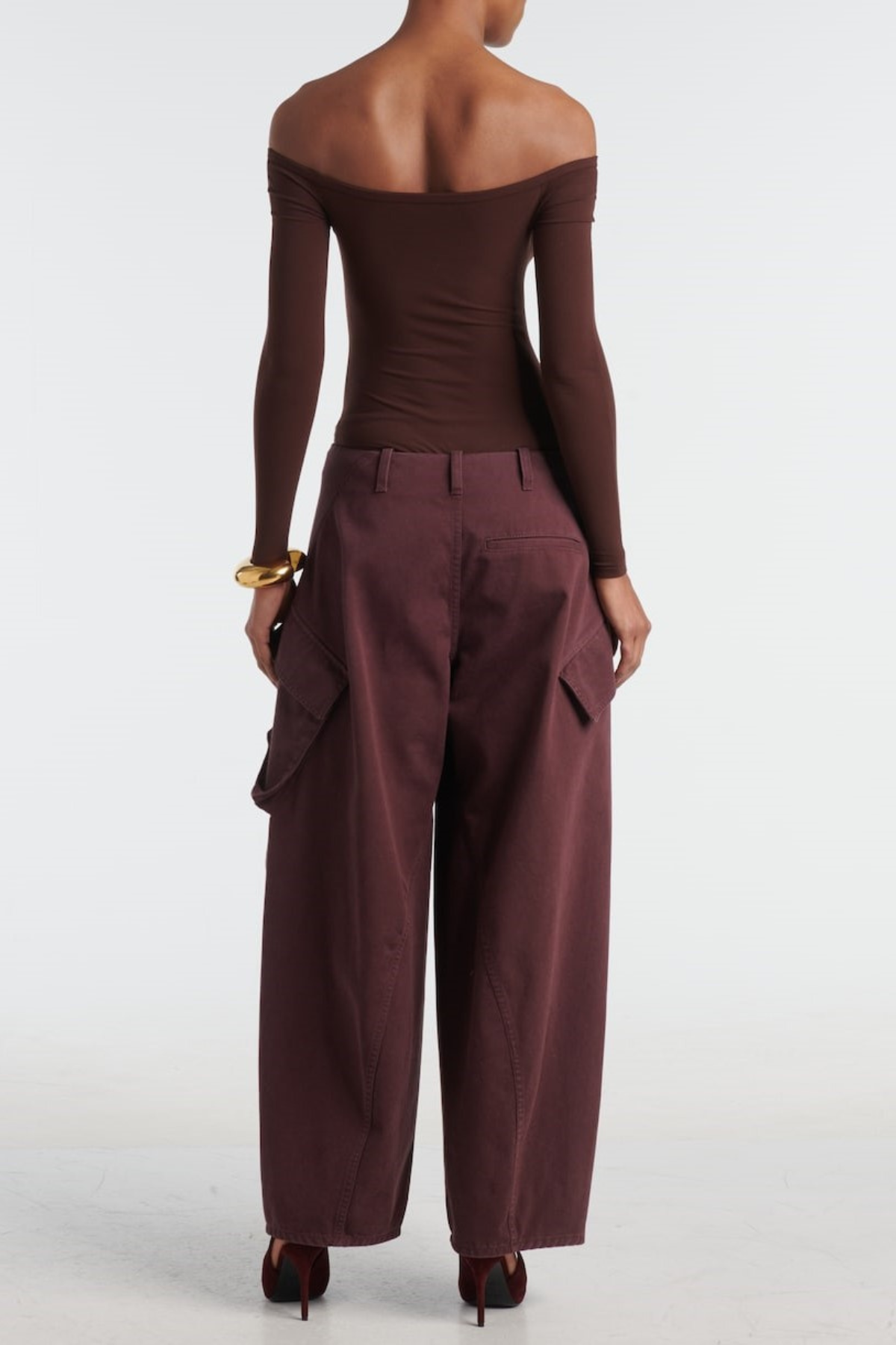 Gracefully Styled Pants for Any Occasion