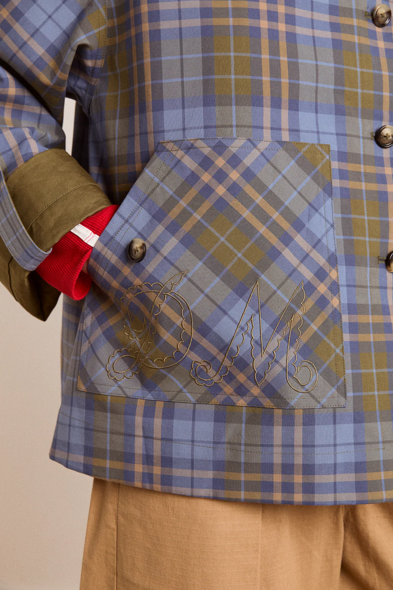 Elegantly Styled Jacket for Everyday Wear