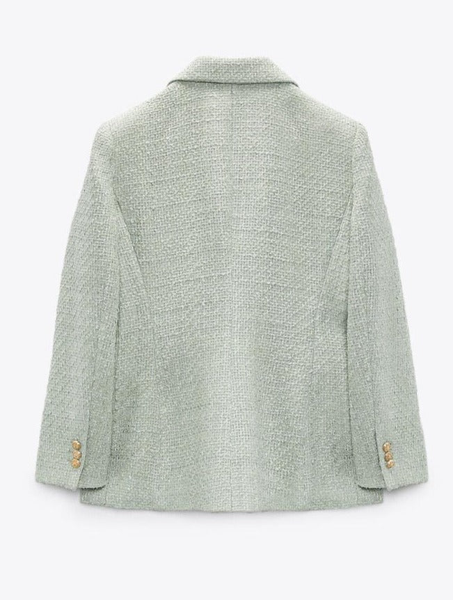 Gracefully Styled Garment for Any Occasion