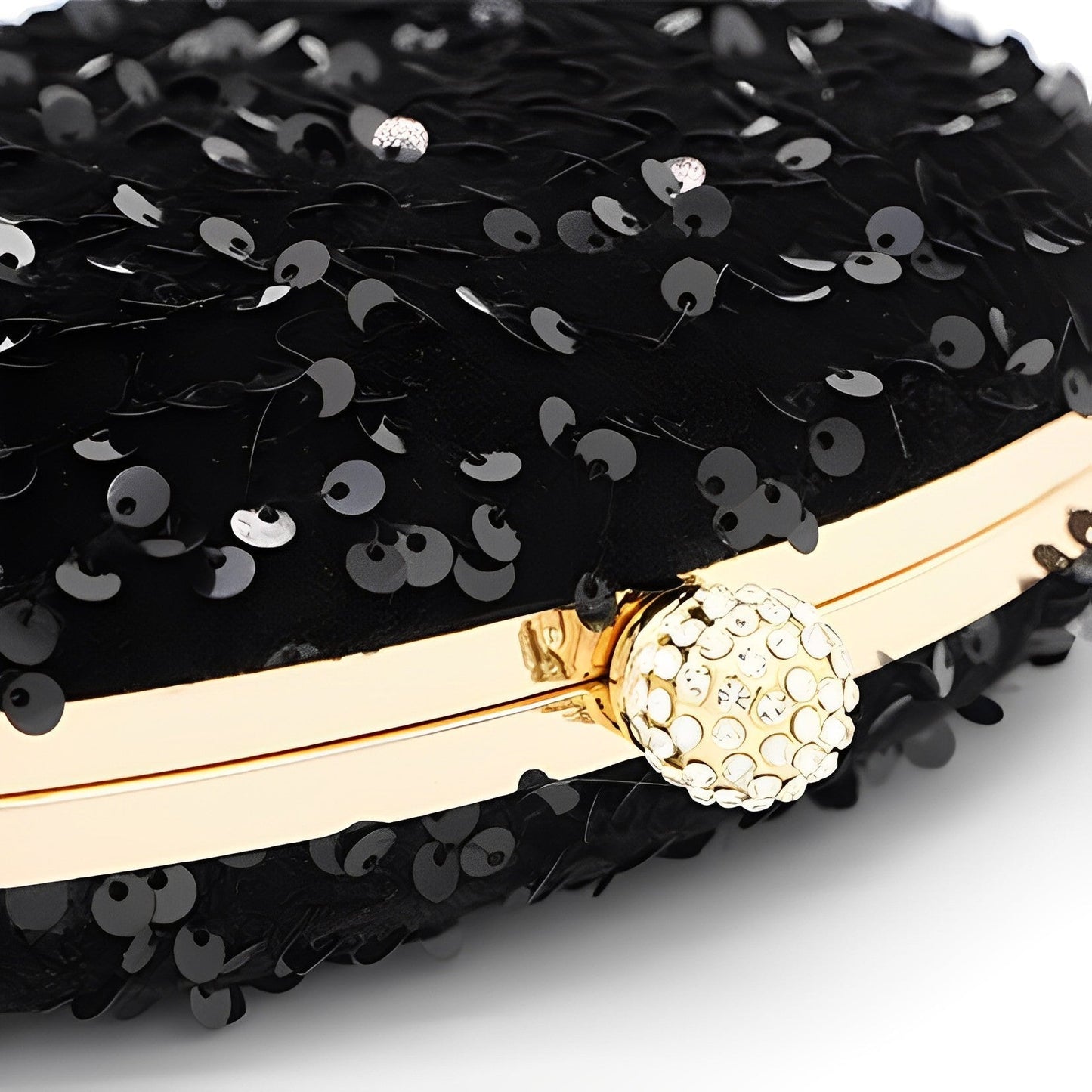 Classic Vintage Bag with a Flattering Fit