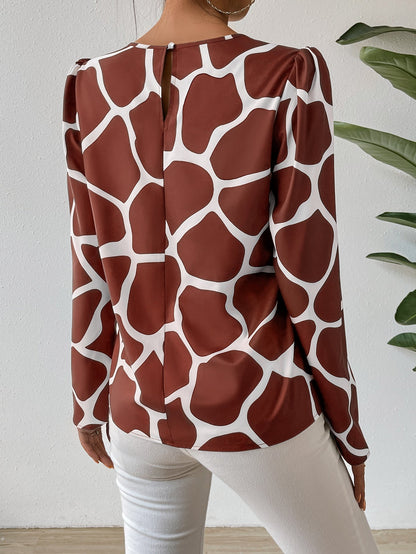 Classic Vintage Top with a Flattering Fit