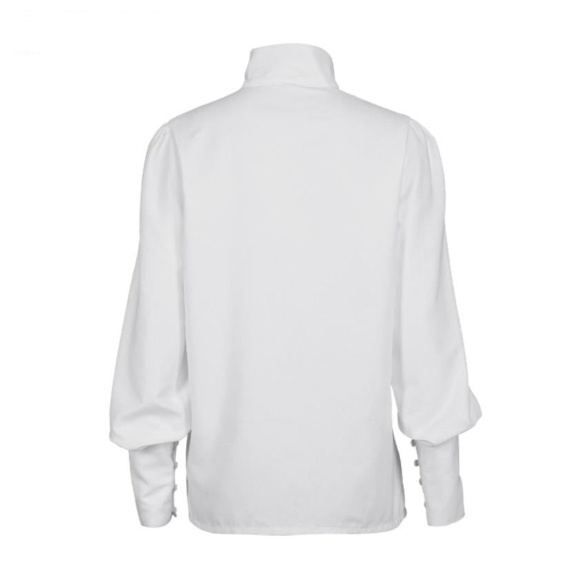 Effortlessly Elegant Blouse with a Timeless Design