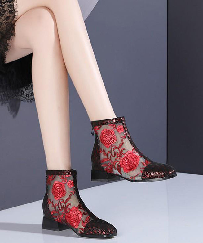 Polished Boots with an Effortless Classic Look