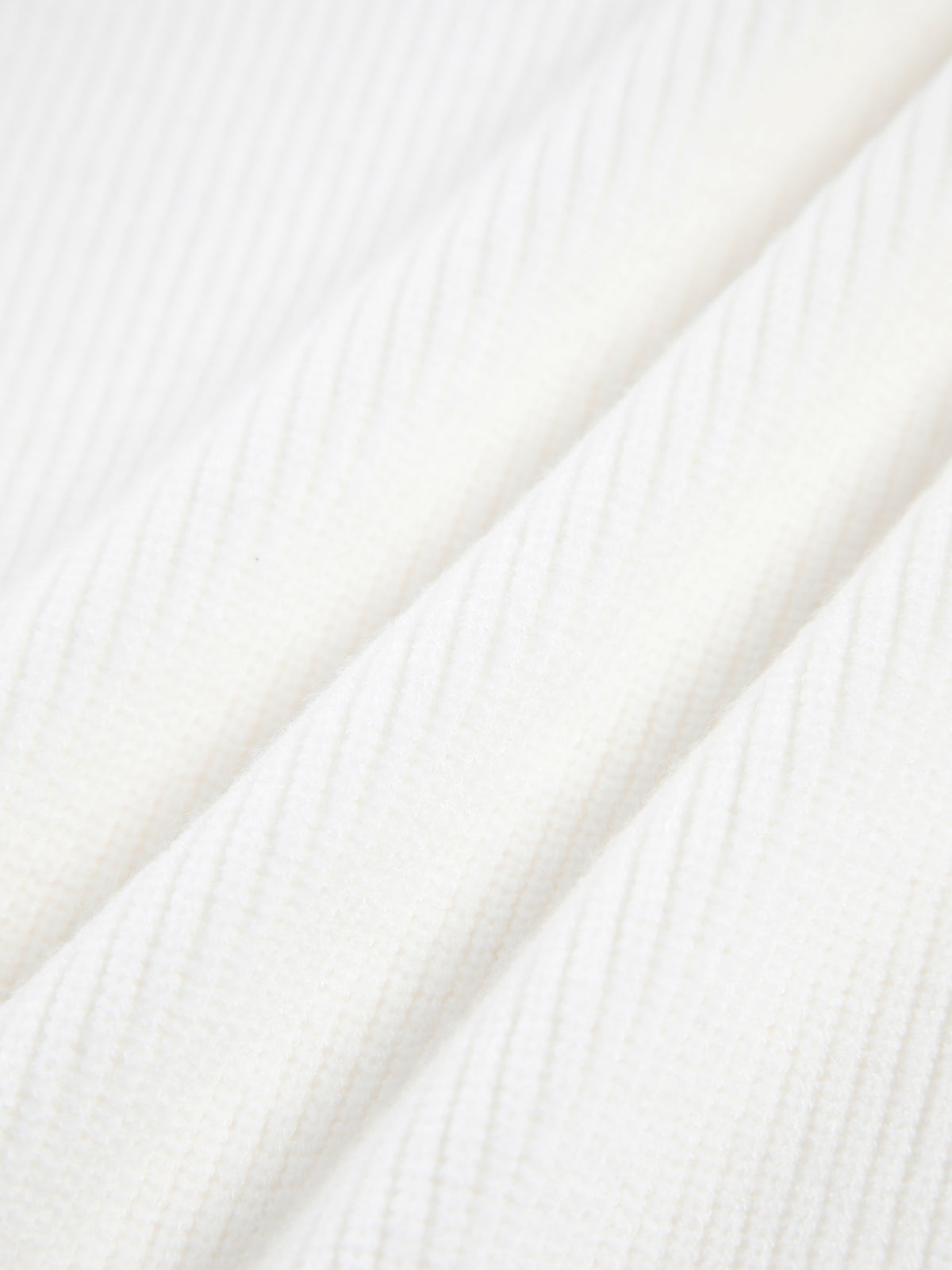 Effortlessly Elegant Cardigan with a Timeless Design