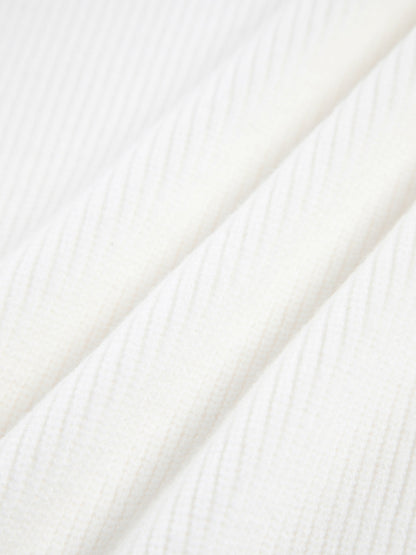 Effortlessly Elegant Cardigan with a Timeless Design