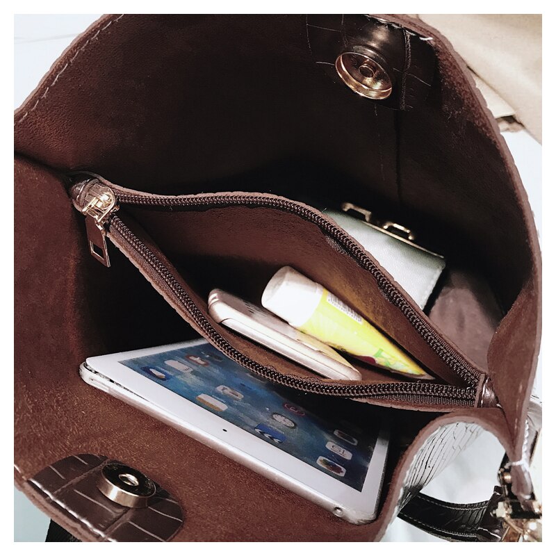 Beautifully Crafted Bag in a Classic Style