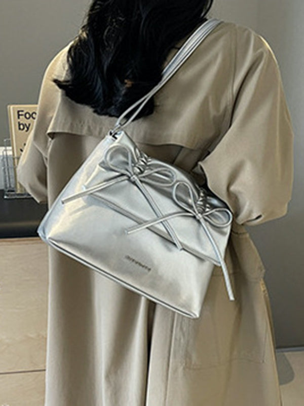 Elegantly Styled Bag for Everyday Wear
