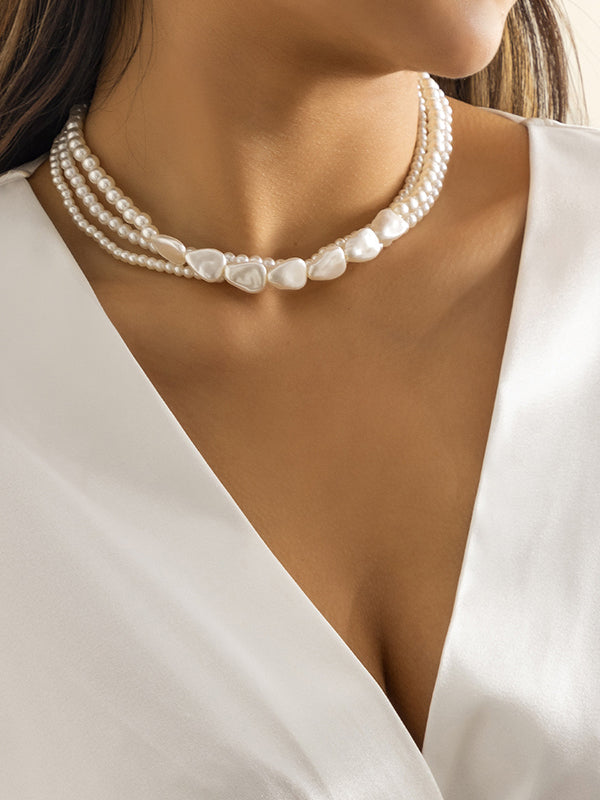 Sophisticated Garment with a Clean Classic Look