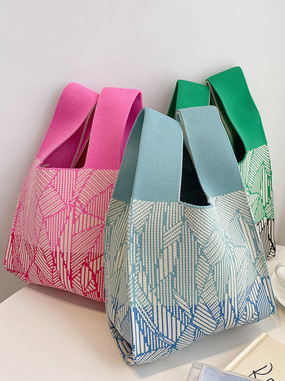 Gracefully Styled Bag for Any Occasion