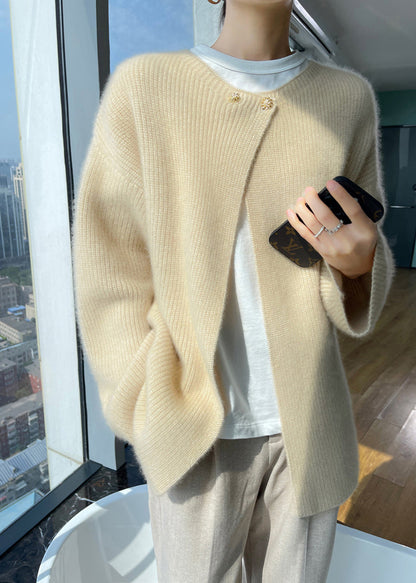 Beautifully Finished Cardigan in a Timeless Design