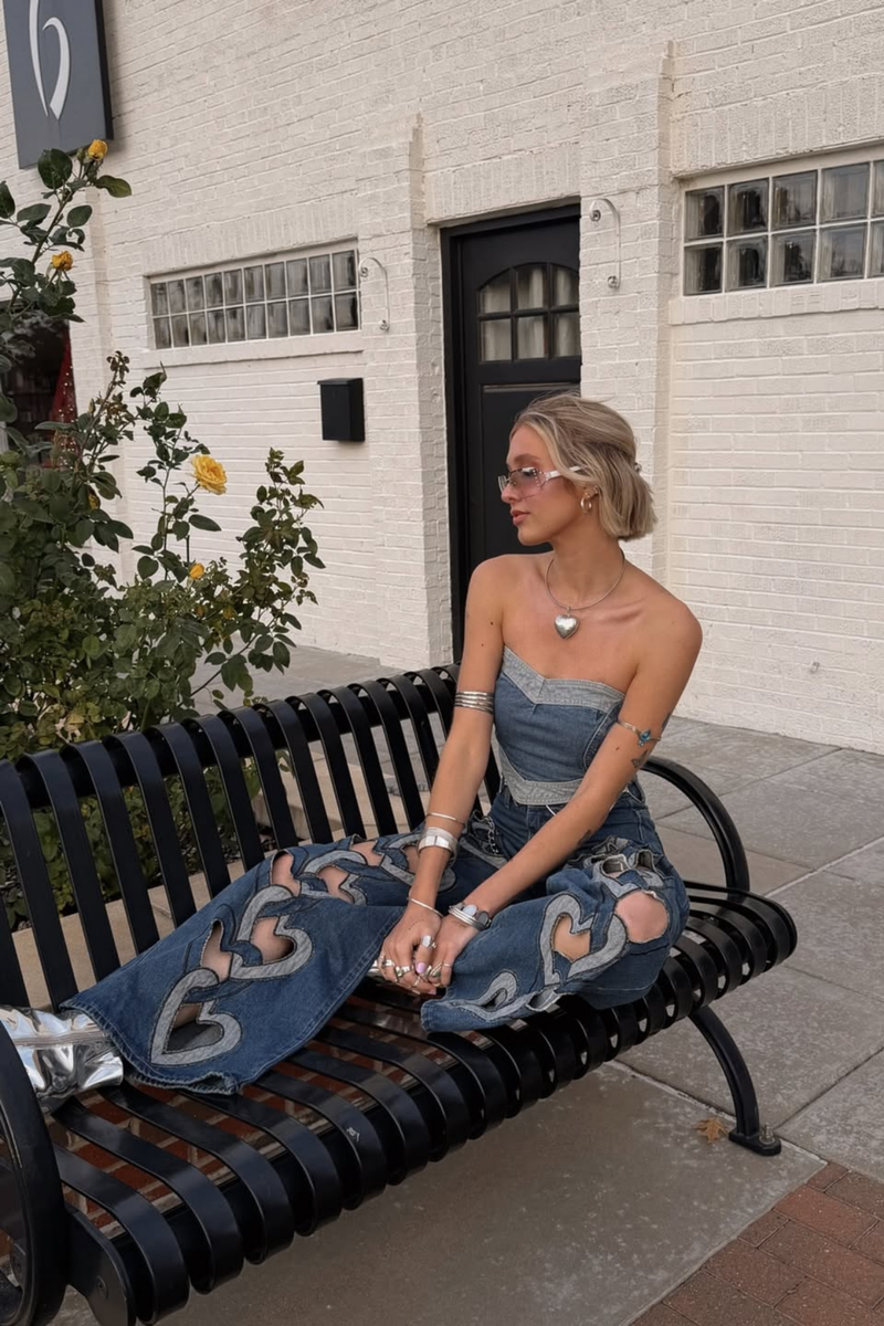 Beautifully Finished Garment in a Timeless Design