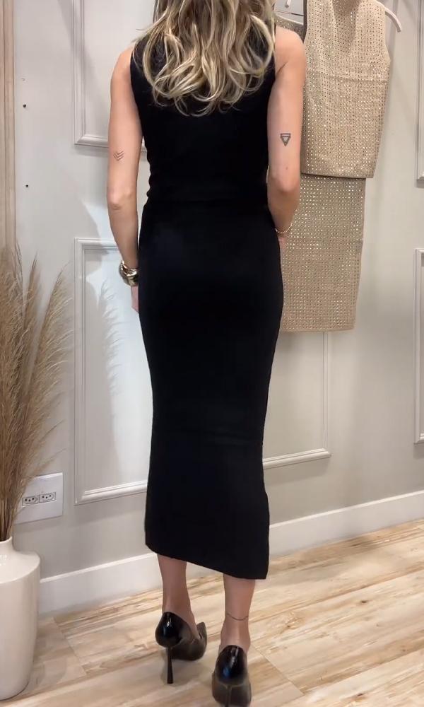 Polished Dress with an Effortless Classic Look