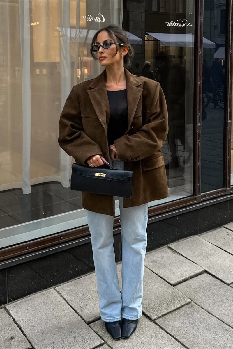 Elegantly Styled Coat for Everyday Wear
