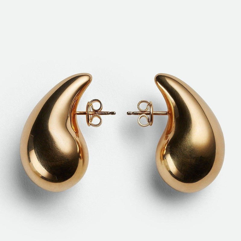 Beautifully Balanced Garment with Timeless Character