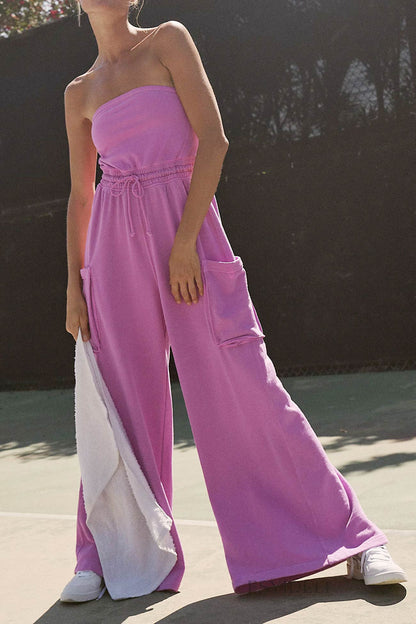 Effortlessly Elegant Garment with a Timeless Design