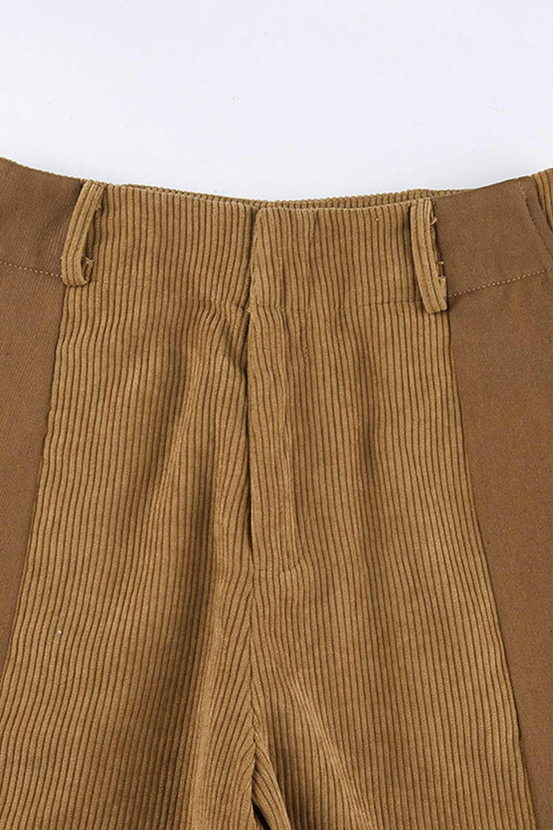 Effortlessly Elegant Pants with a Timeless Design