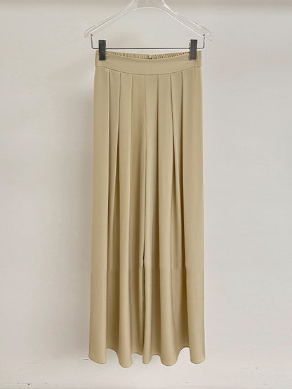 Gracefully Styled Pants for Any Occasion