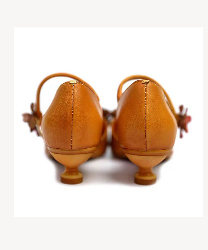 Well Tailored Sandals with a Graceful Silhouette