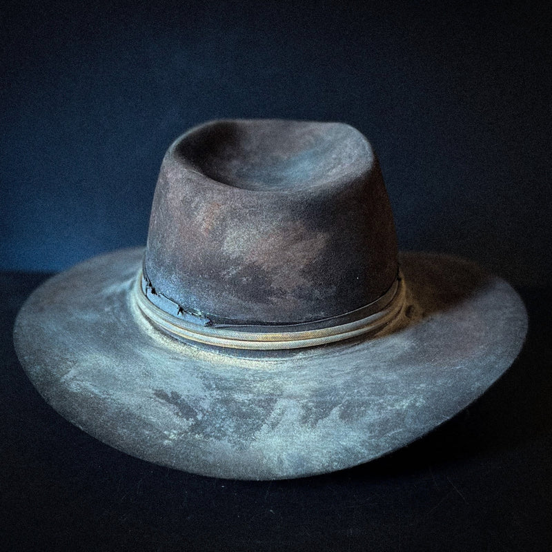 Classic Vintage & Enduringly Stylish Garment