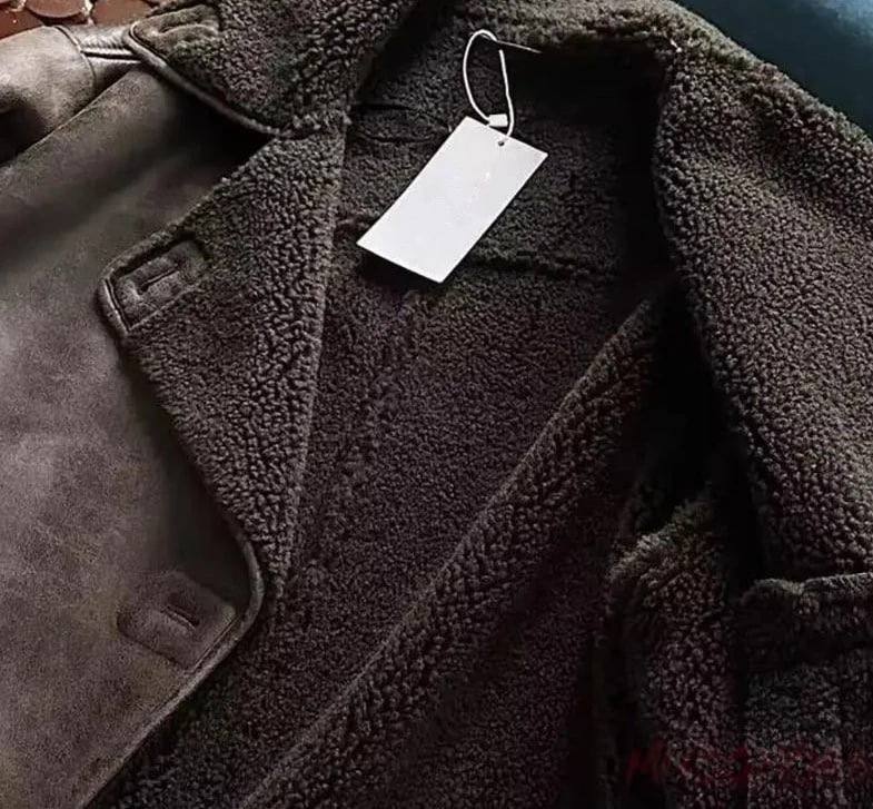 Classic Vintage Jacket with a Flattering Fit