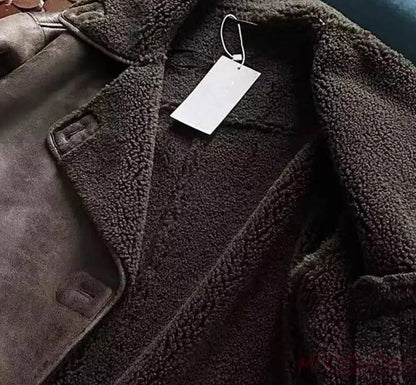 Classic Vintage Jacket with a Flattering Fit