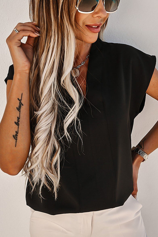Beautifully Crafted Blouse in a Classic Style