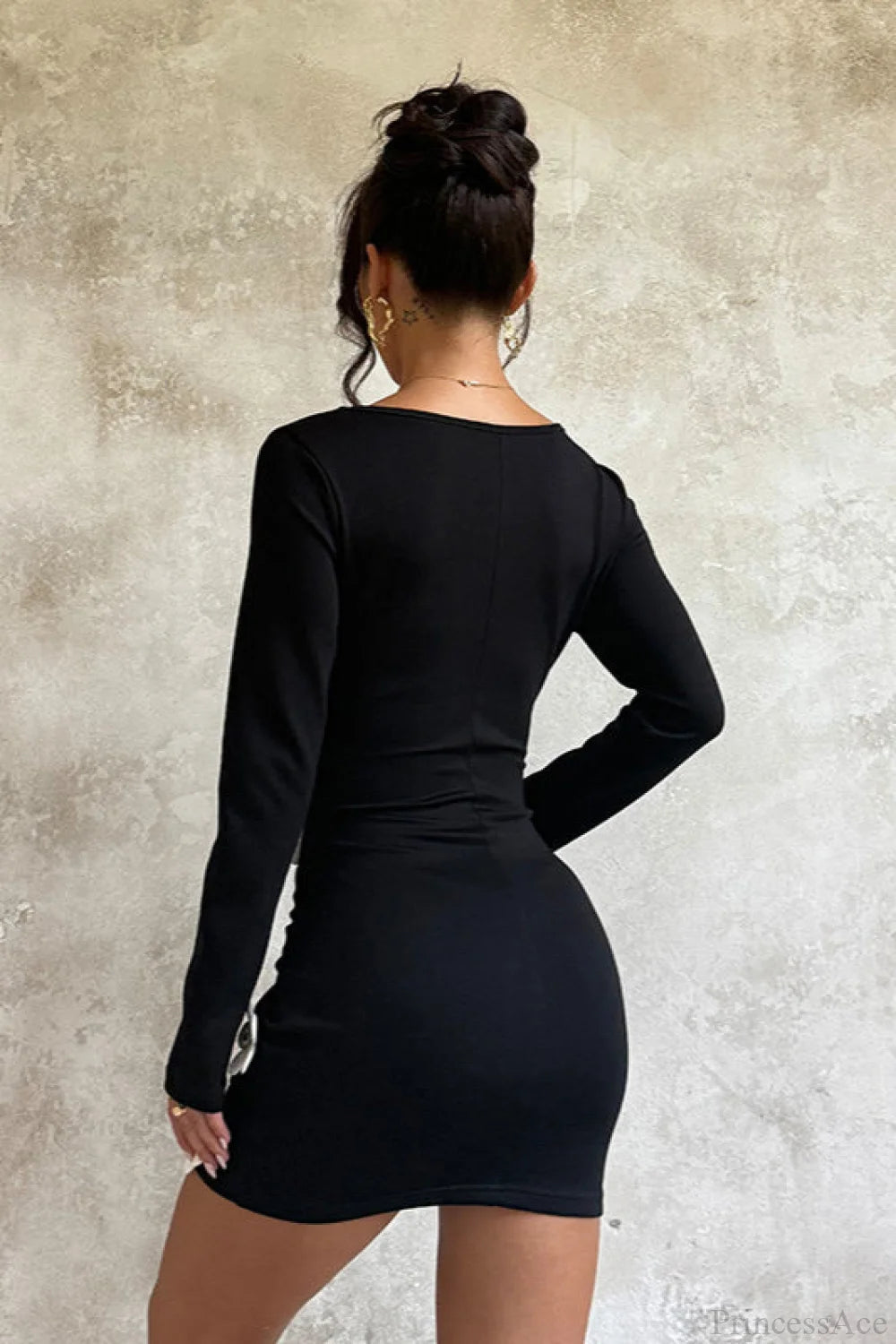Sophisticated Dress with a Clean Classic Look