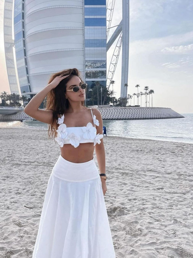 Effortlessly Elegant Top with a Timeless Design