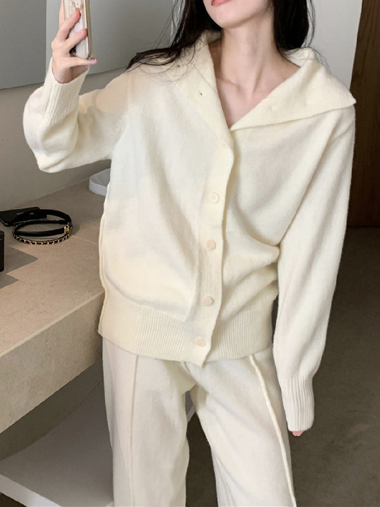 Vintage Inspired Cardigan with a Contemporary Edge