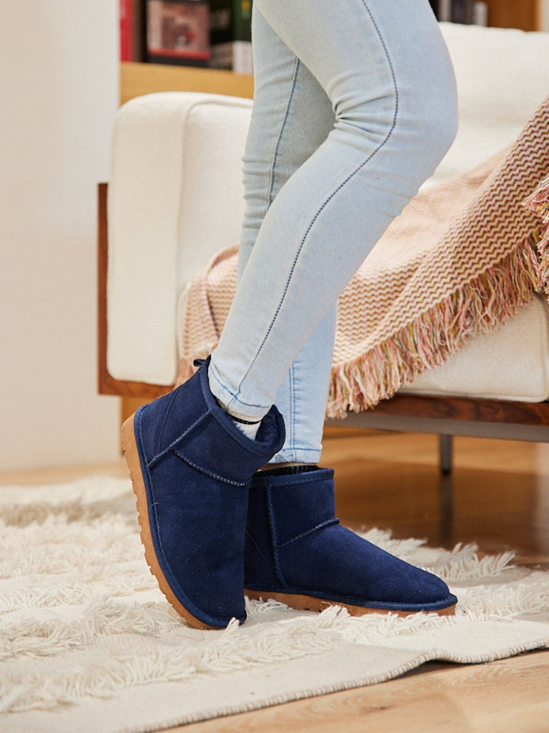 Beautifully Finished Boots in a Timeless Design