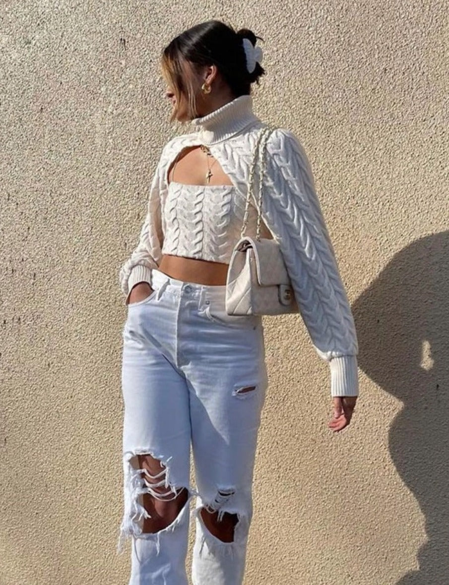 Gracefully Styled Garment for Any Occasion