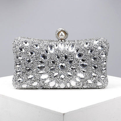 Sophisticated Bag with a Clean Classic Look