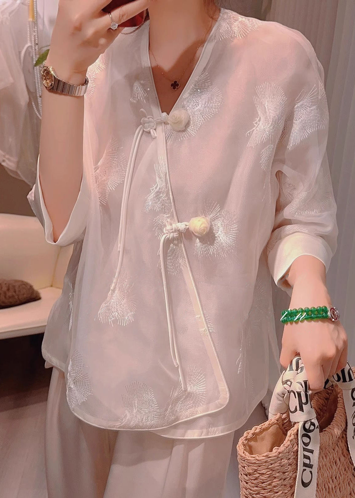 Classic Vintage & Enduringly Stylish Blouse