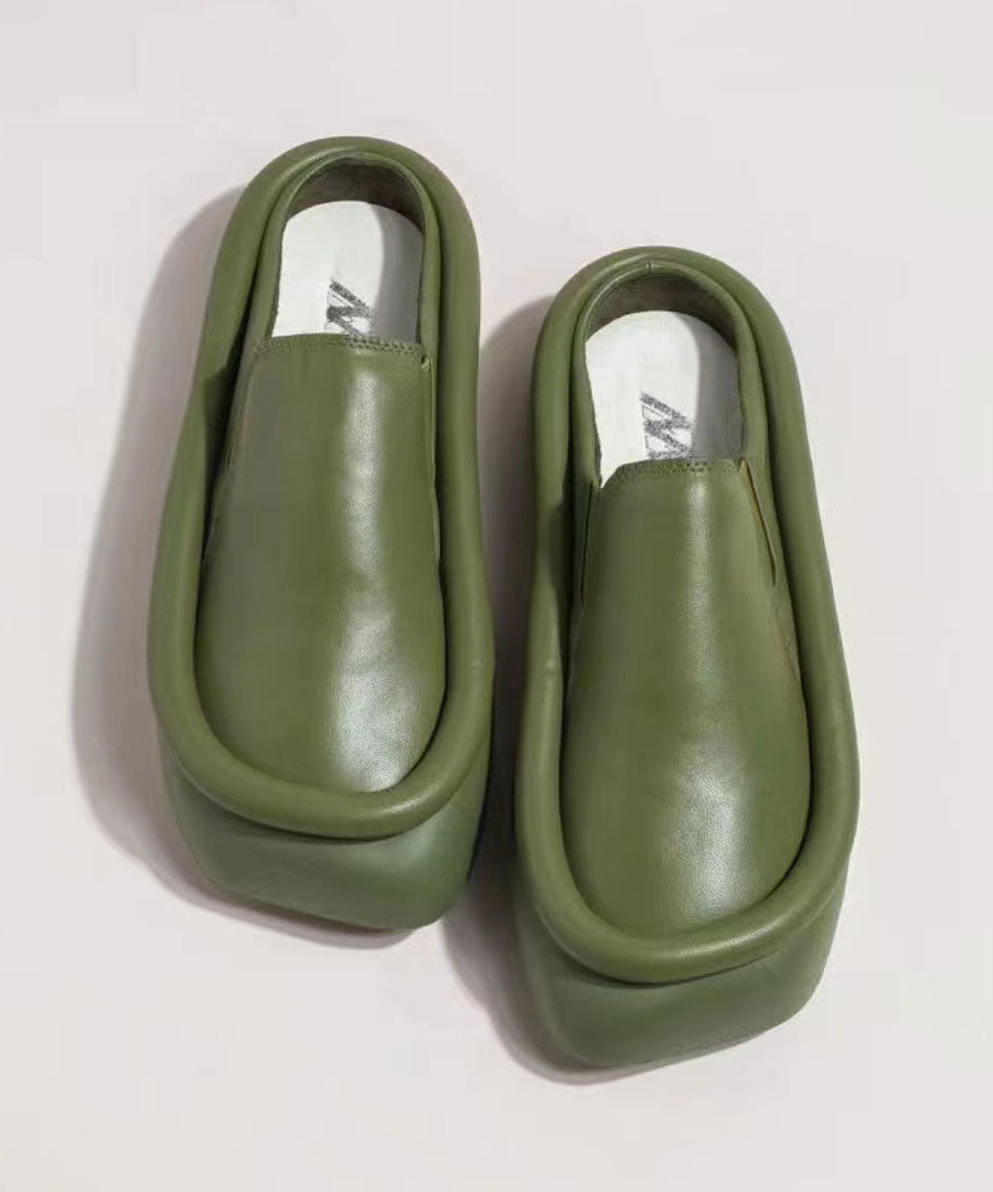 Polished Sandals with an Effortless Classic Look